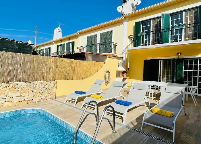 Mosqueira - Private Pool - 8 Guests - Albufeira